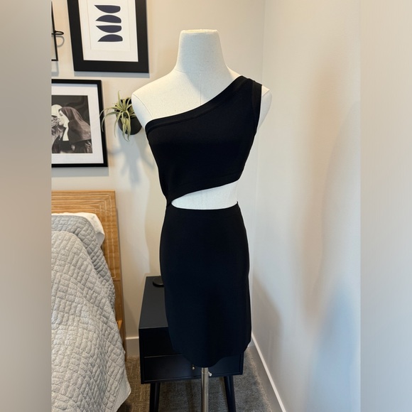NWT BCBG Maxazria Courte Cutout Dress, Black, SMALL - Picture 5 of 11